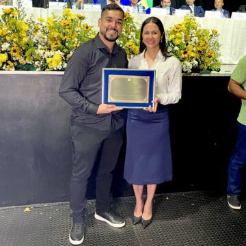 PRESIDENTE DO SSERP WILLLIANS REIS É HOMENAGEADO PELO PODER LEGISLATIVO DE TANGARÁ DA SERRA