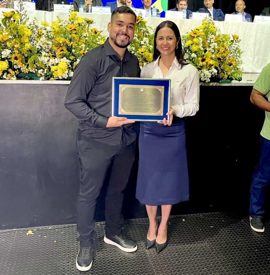 PRESIDENTE DO SSERP WILLLIANS REIS É HOMENAGEADO PELO PODER LEGISLATIVO DE TANGARÁ DA SERRA