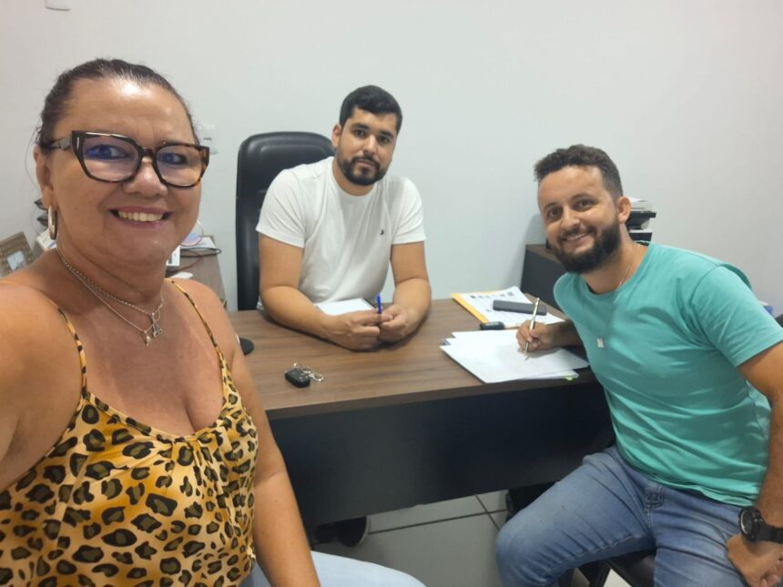 PRESIDENTE DO SSERP PROMOVE REUNIÃO PARA DISCUTIR AÇÕES NA EDUCAÇÃO EM 2025